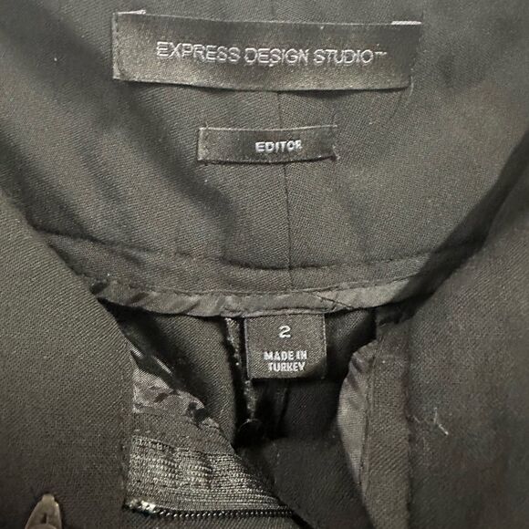 Express Black Editor Cropped Pants - Picture 4 of 5